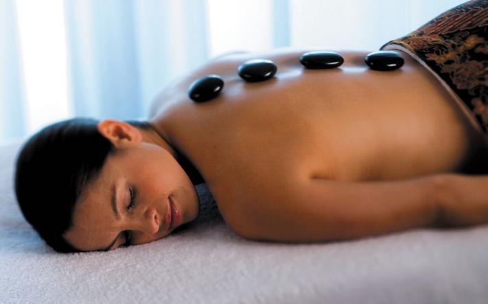 Massagem de Pedras Quentes