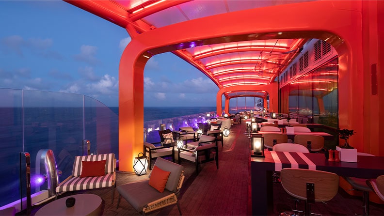 Magic Carpet do Celebrity Edge