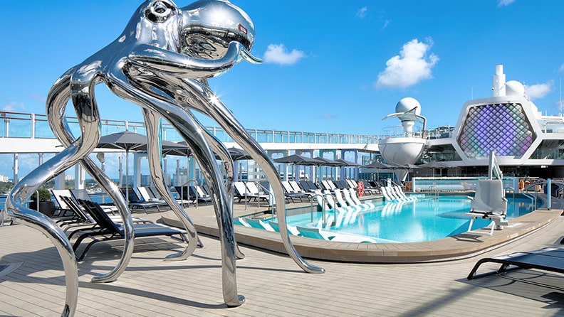 Resort Deck do Celebrity Ascent