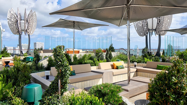 Rooftop do Celebrity Ascent