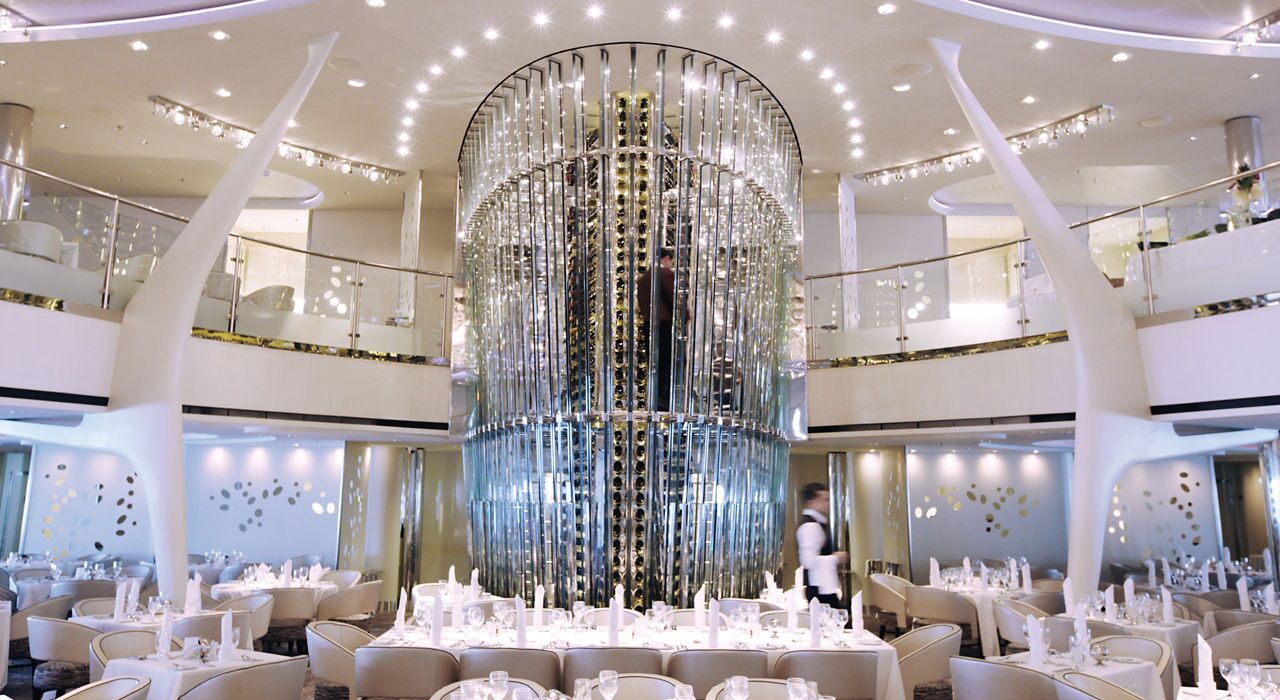 Restaurante Principal Celebrity Reflection