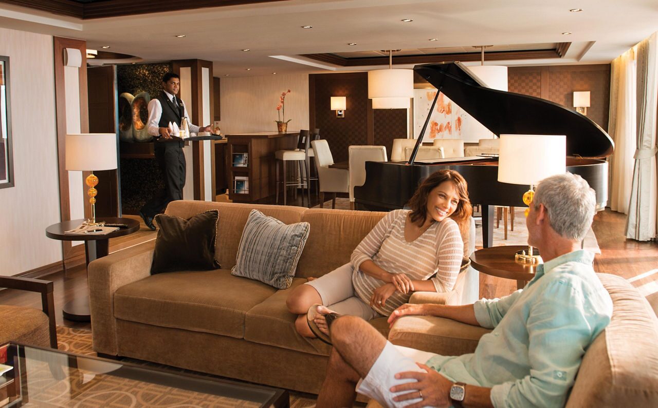 couple-smiling-butler-suite-3480x2160 (1)