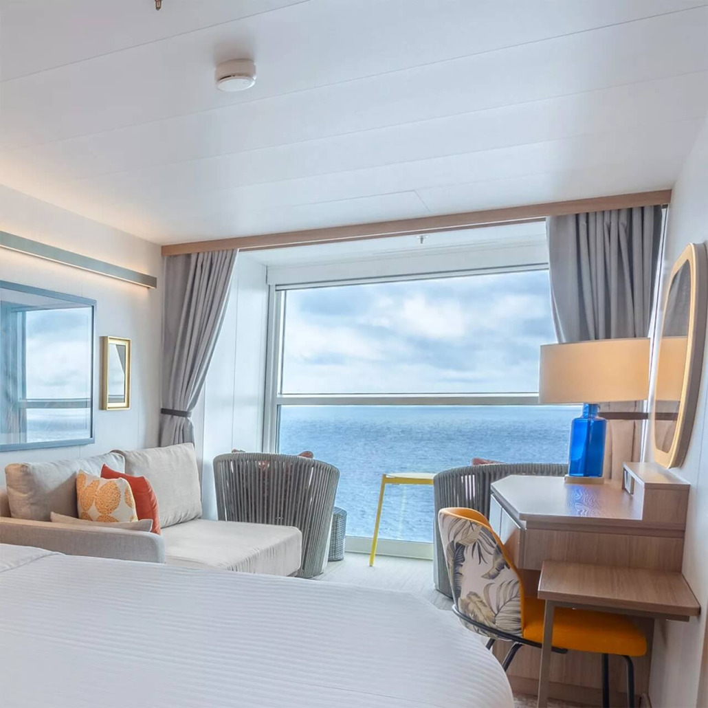 Family Infinite Ocean View