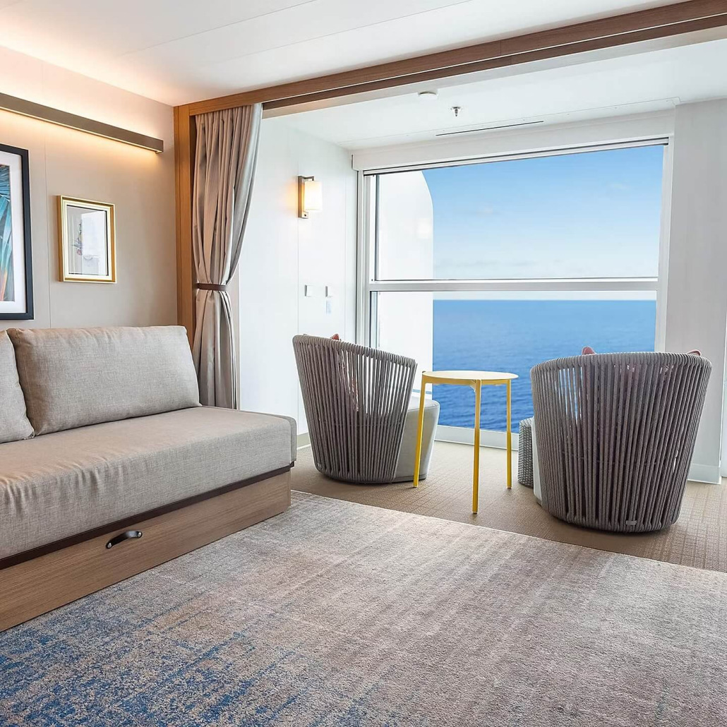 Infinite Ocean View Balcony